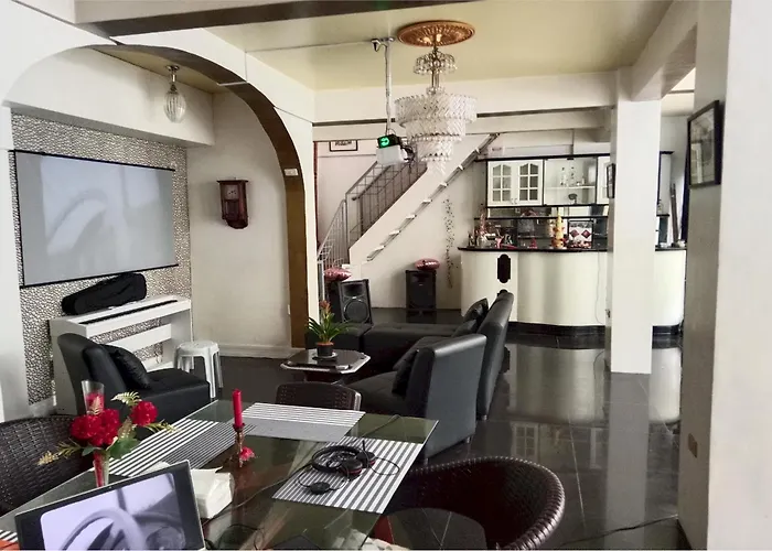 Homestay Your Little Resort, Calm, Secure *