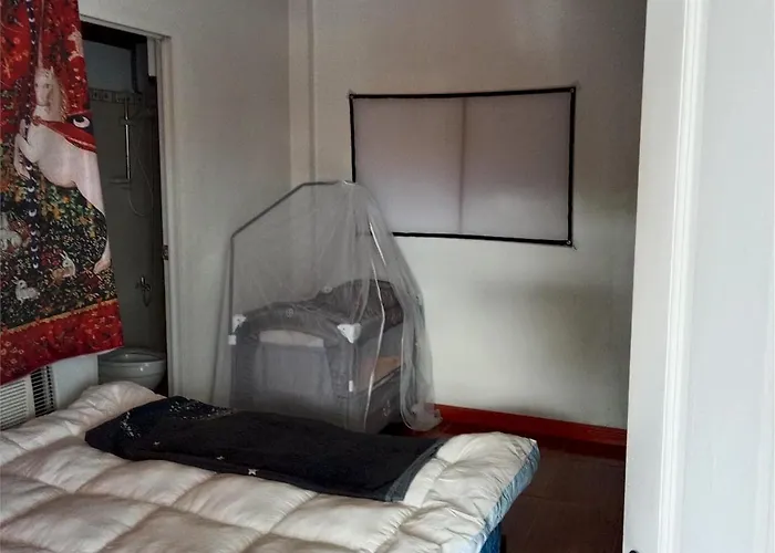 Your Little Resort, Calm, Secure Homestay Manila