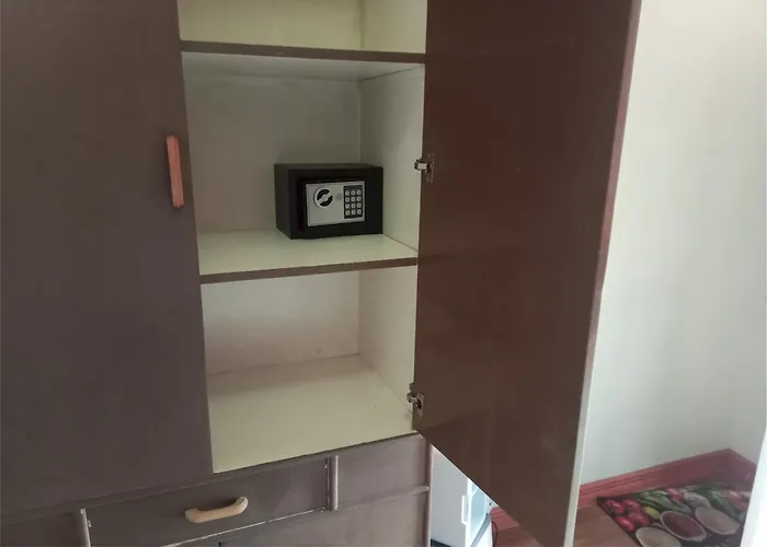 Your Little Resort, Calm, Secure Homestay *
